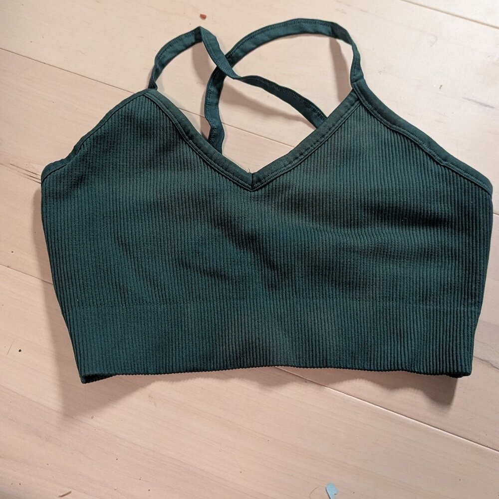 Green cropped tank top/unpadded bra